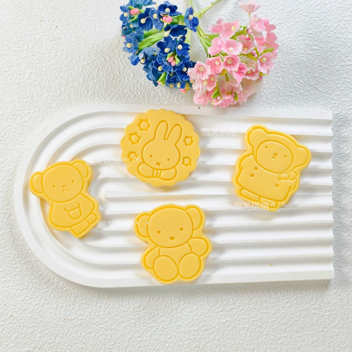 Molde de Biscoito 3D Fofo com  - Kitchen Baking Items avaliação e preço